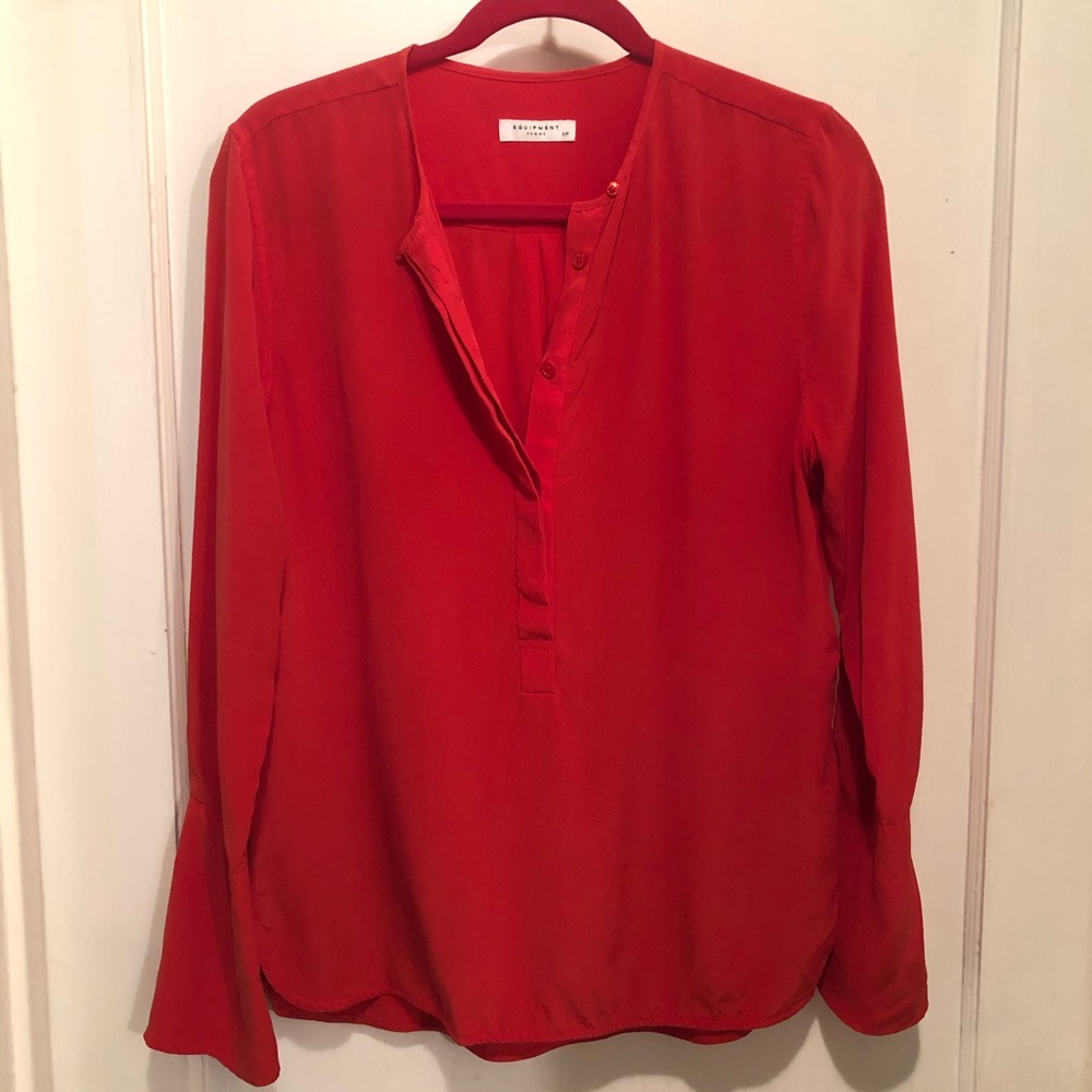 Equipment silk top